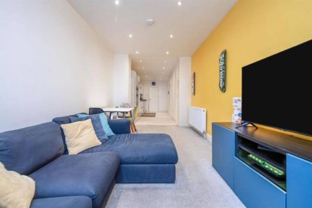 Contemporary 3 Bed Apartment In Hendon Central. Exteriér fotografie